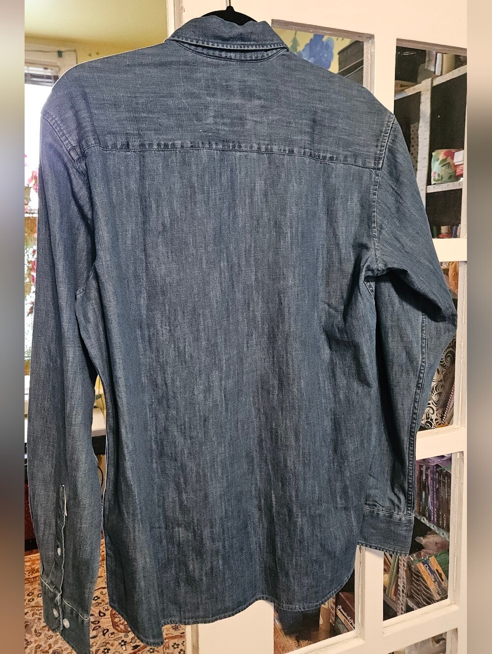 Men's Cottover Button-Up Chambray Shirt - Picture 3 of 3